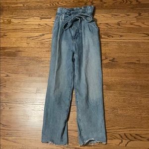 Abercrombie mom jeans